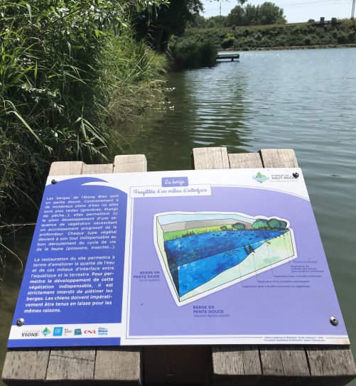 haut-rhone-etang-bleu-table-berge